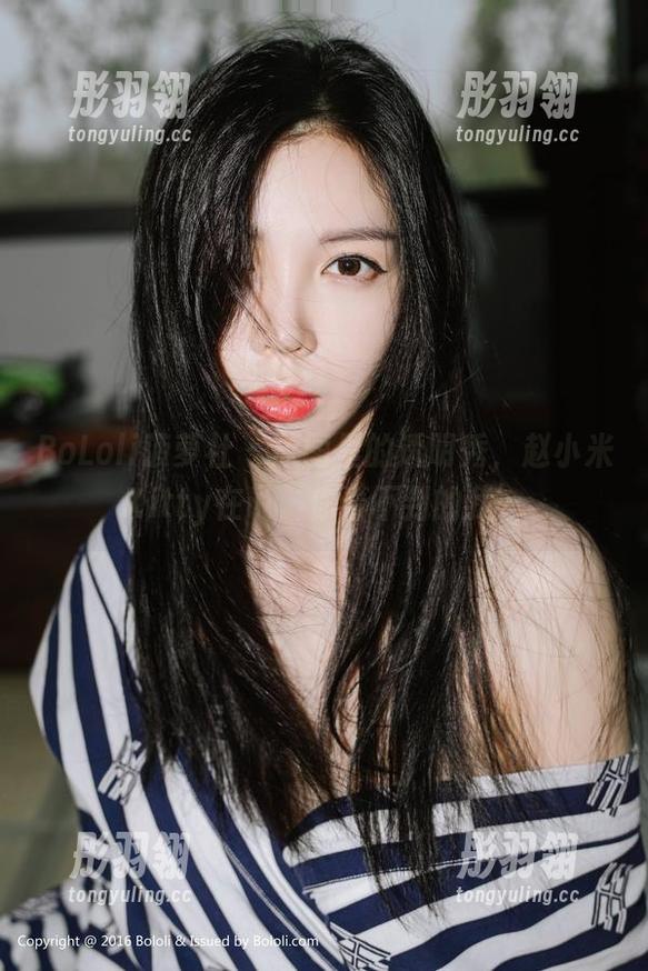 BoLoli菠萝社 - 原图里的透明秀，赵小米Kitty在说‘你看不到的我’