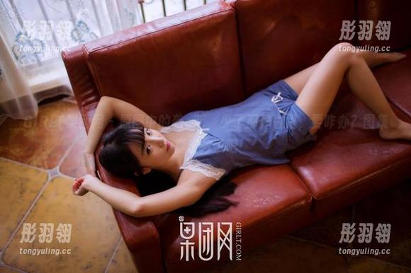 GIRLT果团网 - 原图中的龚玥菲，少了那件白裙，要咋办？图集真没救了吧
