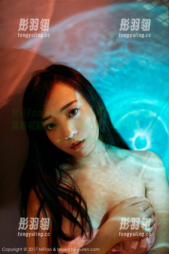 MiiTao蜜桃社 - 一打眼觉得五光十色的旗袍和朦朦细雨的伊素妍，私拍资源，今晚谁还睡得着？