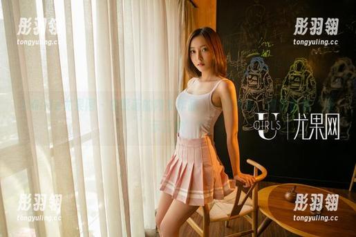 UGirls尤果网 - 白熙萌的内衣作品——这年头，内衣也有‘展示狂欢’？