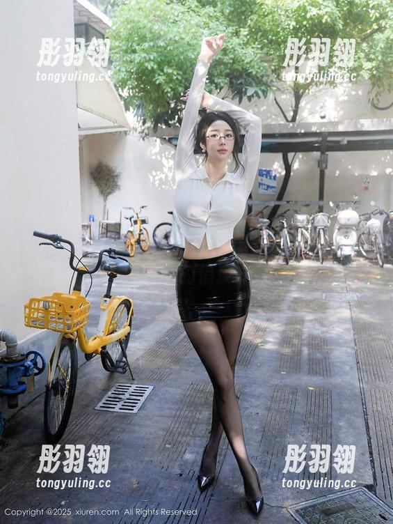 Xiuren秀人网 - 原图再现：奈汐酱nice与肉丝的俏皮碰撞