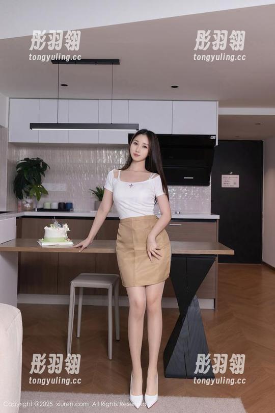 Xiuren秀人网 - 椰子的形状与死库水的交织，奈汐酱nice私房原图是意料之外的童趣