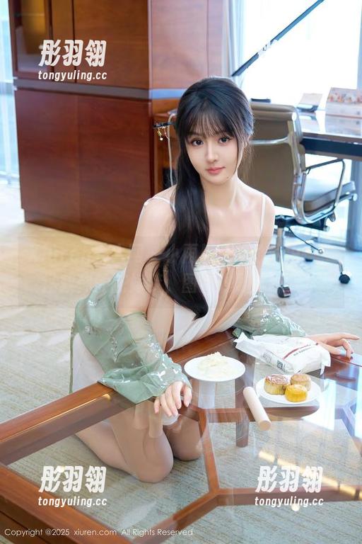 Xiuren秀人网 - 小雨baby的私拍——拯救你的花嫁梦，图包附赠猫咪舞！
