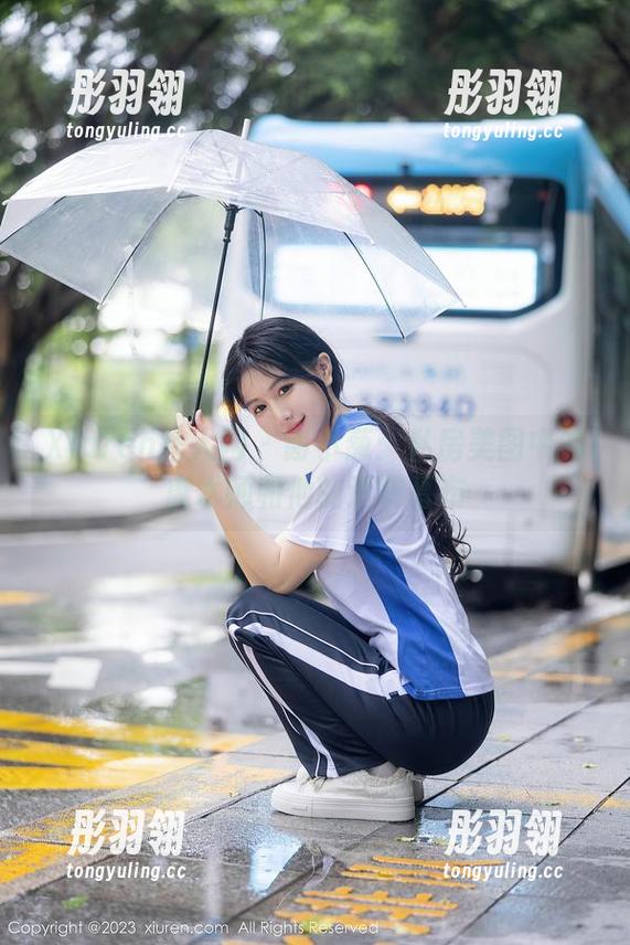 Xiuren秀人网 - 谢小葱：私房美图中的魔术师和他的透明幕布