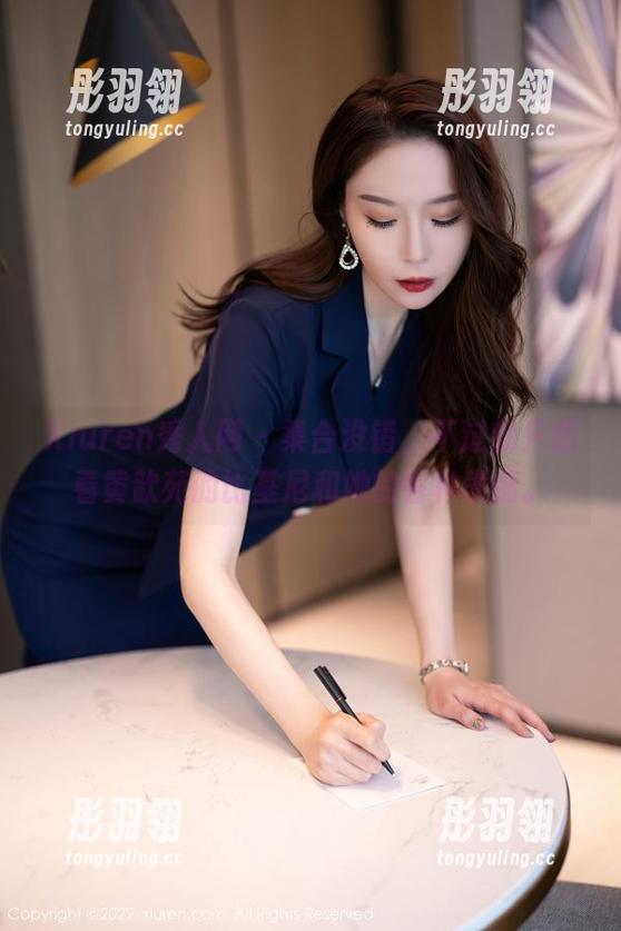 Xiuren秀人网 - 集合没错，不过我只想看黄歆苑的比基尼和她的各种表情。