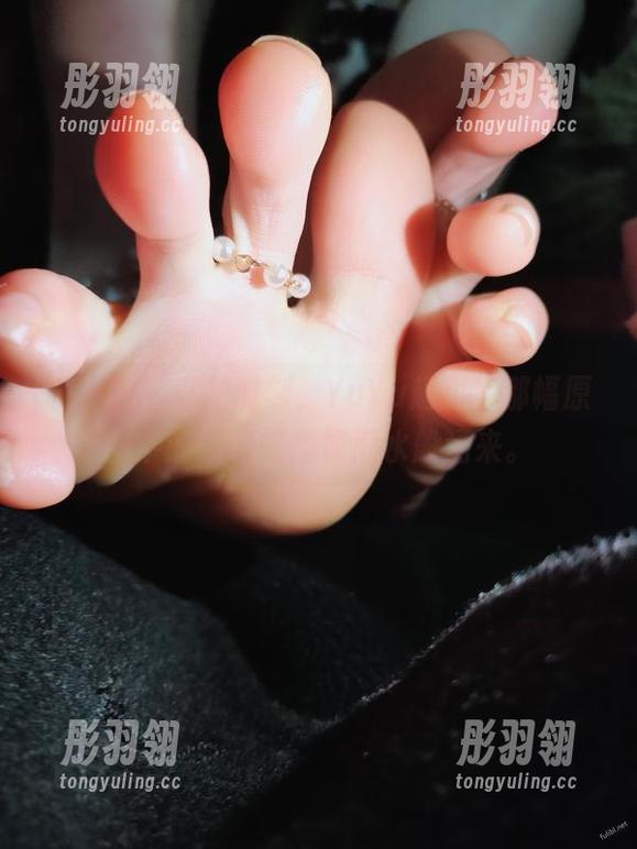 微密圈 - 私拍时刻，YuYu超甜丫那幅原图中的可爱气息如潮水般涌来。