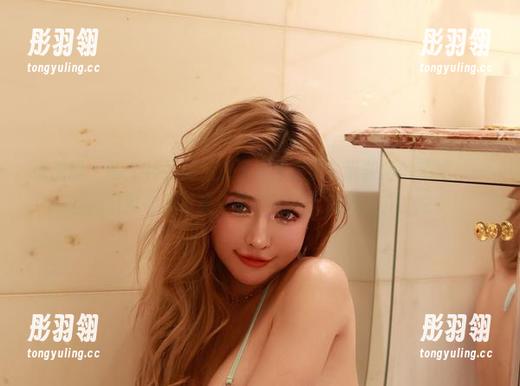 微密圈 - 哪个神仙居然放了免费美图？于芷晴的清纯，一旦打开就停不下来，是不会有人脑洞大开的吧？