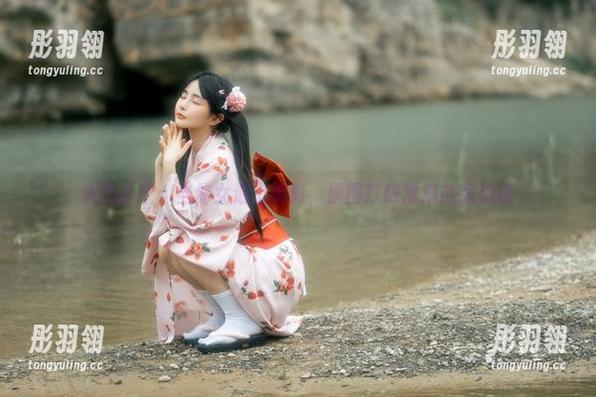 失眠小宁：当修女遇上摄影，原图打破常规的呆板感
