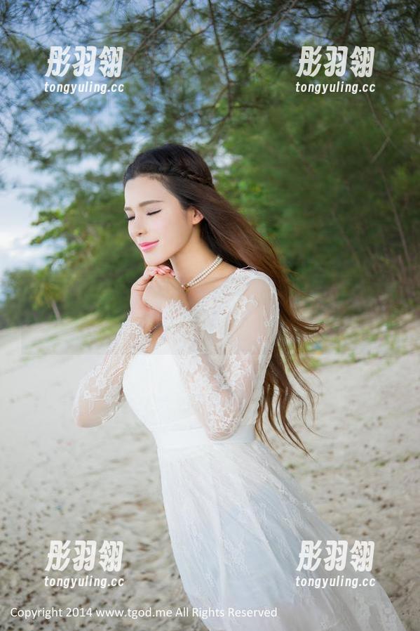 推女神 - 校园里的黄可christine：她的照片能把我读书的决心刷下来