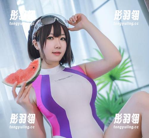 是本末末”的图包，拯救了我的夏日梦与“爱宕泳装