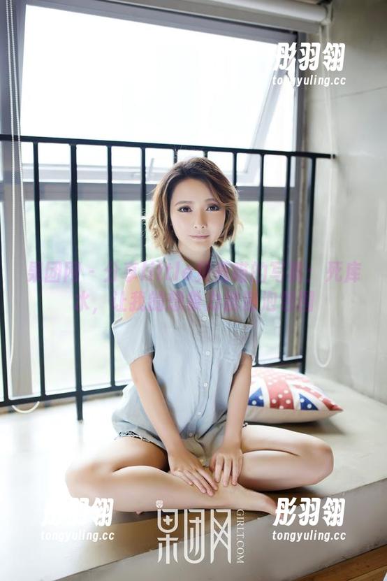 果团网 - 分享little贝壳喵的写真：死库水，让我的想象力被泡泡包围