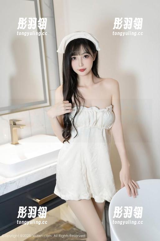 秀人网 - 秒杀我心的双人组，徐莉芝Booty，高清原图就是那么炸！难道是跟我分享心事吗？