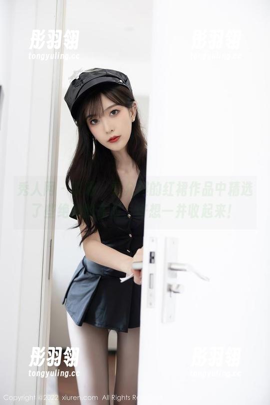 秀人网 - 哎呀，戴允祺的红裙作品中精选了些绝妙的东西，好想一并收起来！