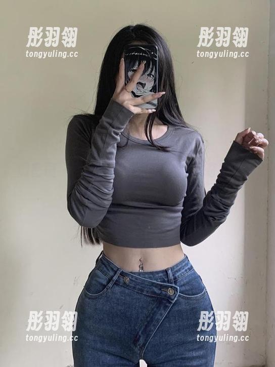 微密圈 - 每次见到粉色的猪陈佩奇的写真，女孩的图包都让我愣住了