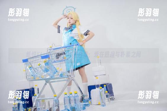 纸悦Etsu_ko的校服合集：爱在扭捏与朴素之间