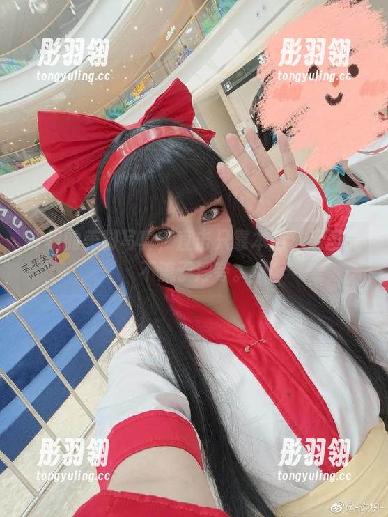 许枳的美脚写真，直击只靠本色，无圣光不流于浮夸。