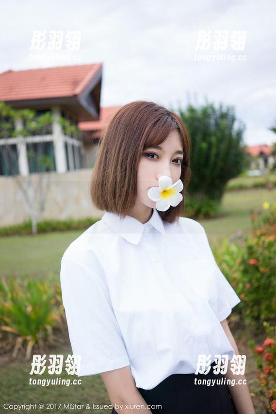 魅妍社 - 穆菲菲的黑丝私房宝典：宛如绅士们的眼福，震撼再来一杯。